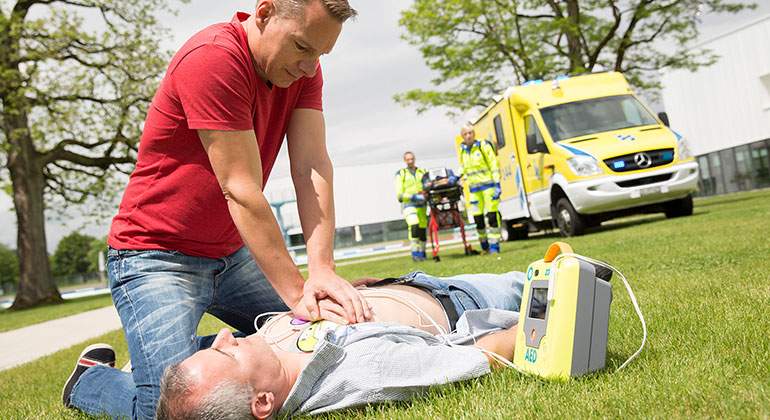 Defibrillatoren für First-Responder - Ersthelfer AED